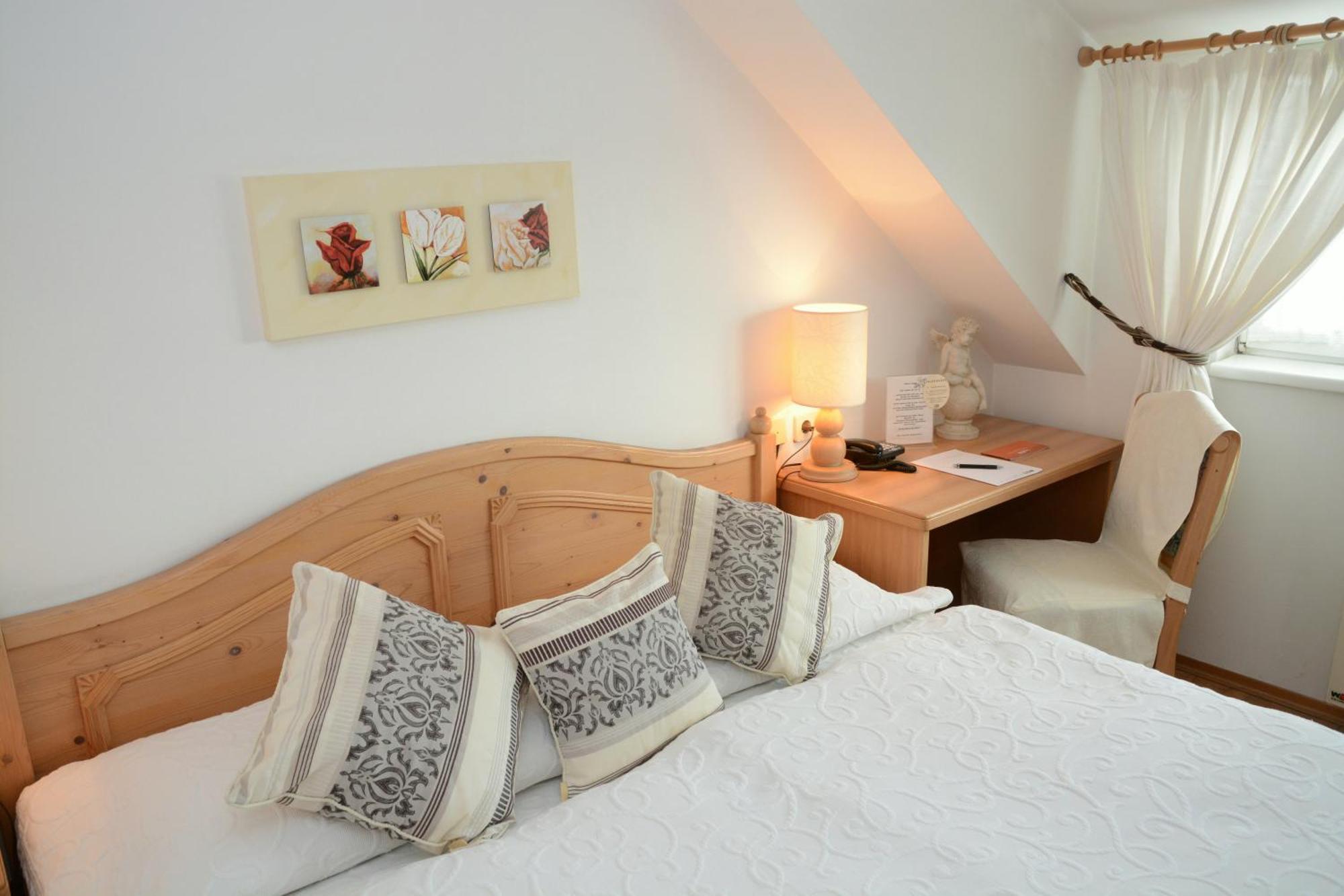 Hotel & Restaurant Braunstein - Pauli'S Stuben Purbach am Neusiedlersee Bilik gambar