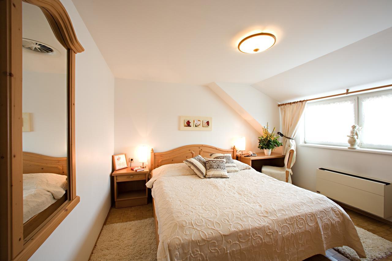 Hotel & Restaurant Braunstein - Pauli'S Stuben Purbach am Neusiedlersee Luaran gambar